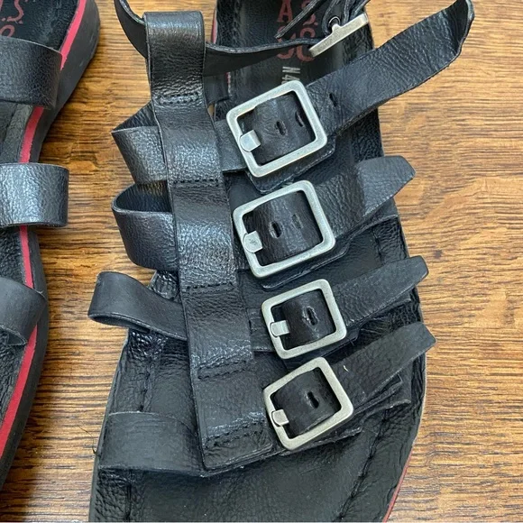 RARE A.S. 98 BLACK LEATHER BRANTLEY BUCKLE CAGE EDGY WOMENS 42 GLADIATOR SANDAL